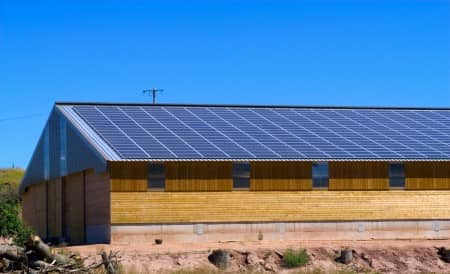 Impianto fotovoltaico: lavoro svolto in un capannone agricolo