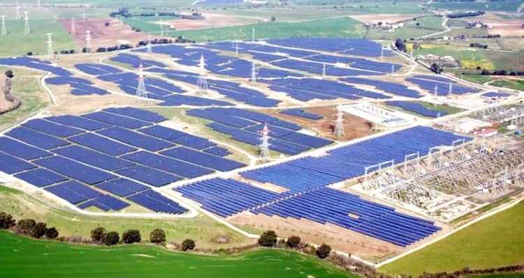 Longyangxia Hydro-solar PV Station